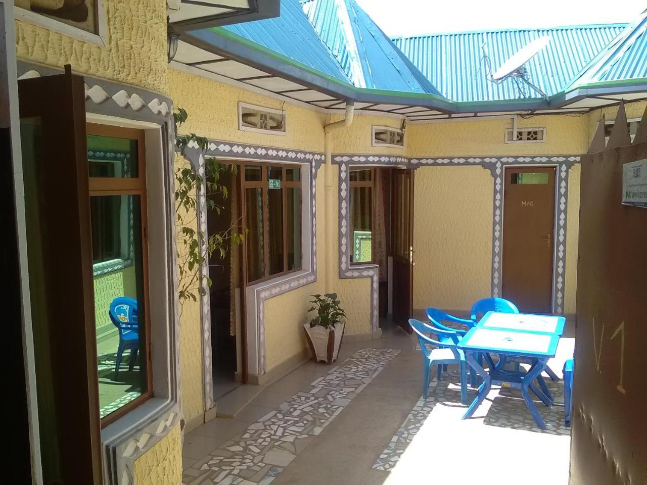 Gloria Motel Cyangugu Exterior foto